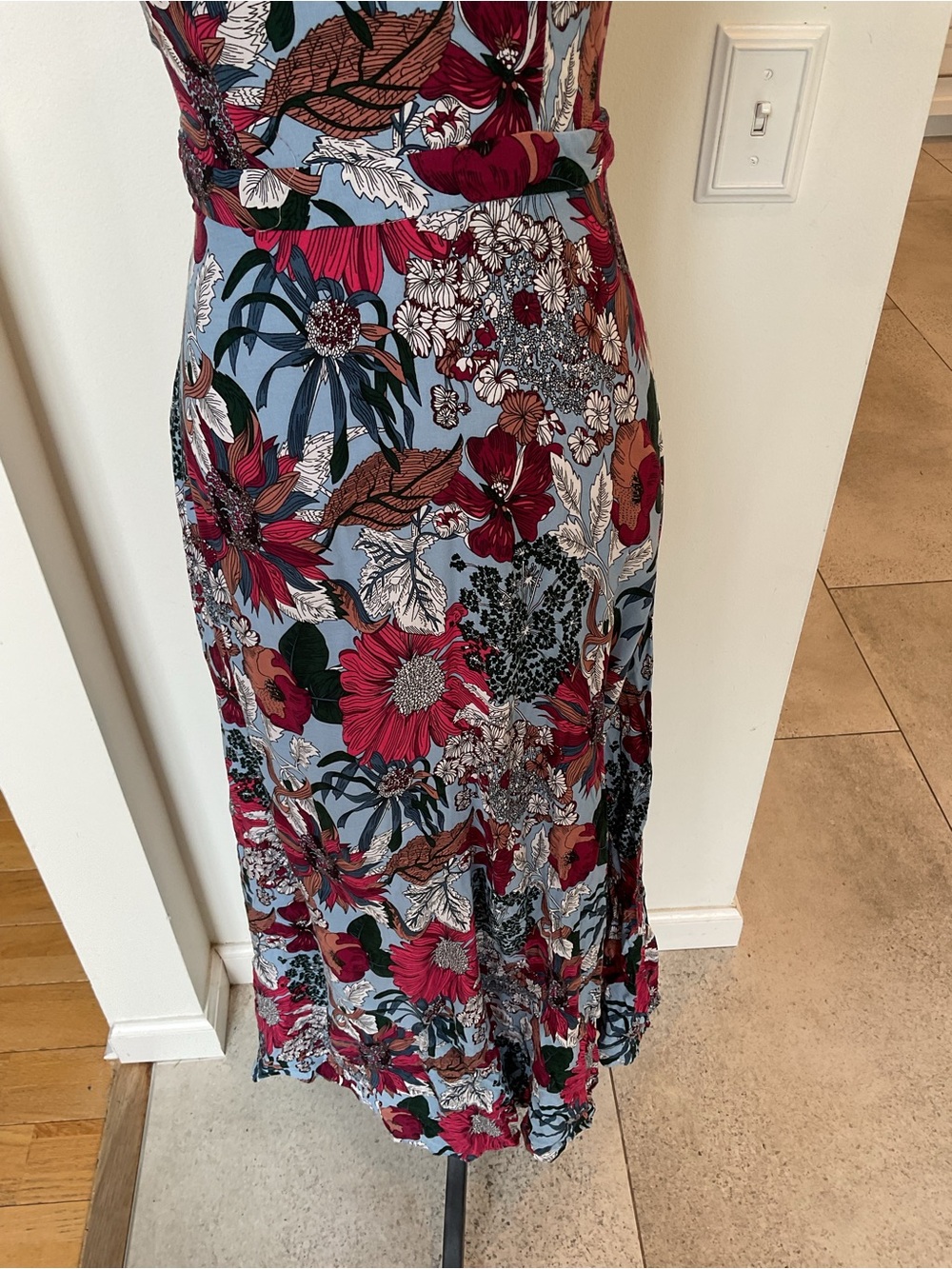 Lulu's Blue Maxi Dress with Red Floral Print - Picture 5 of 9